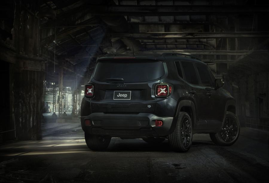  Jeep Renegade Dawn of Justice 2016 года  (фото 2 из 7)